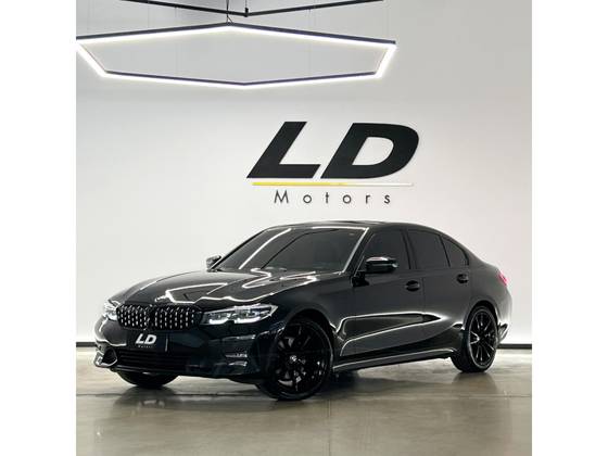 BMW 320i 2.0 16V TURBO GASOLINA SPORT AUTOMÁTICO BMW 320i 2.0 16V TURBO GASOLINA SPORT AUTOMÁTICO